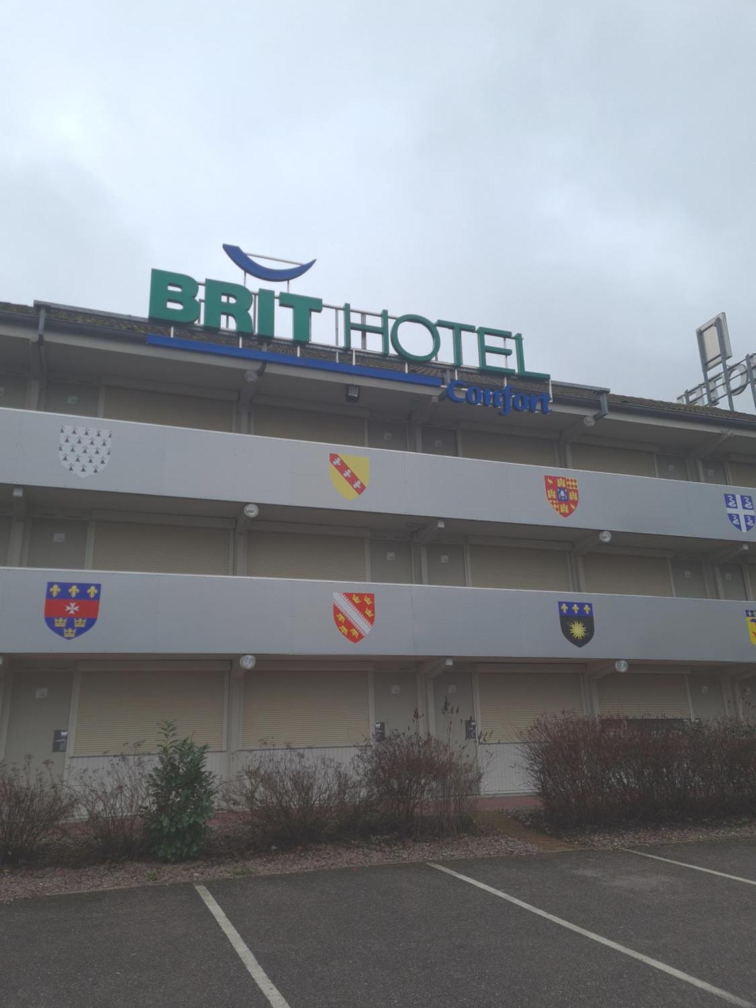 Brit Hotel Confort Nancy Lunéville Kültér fotó